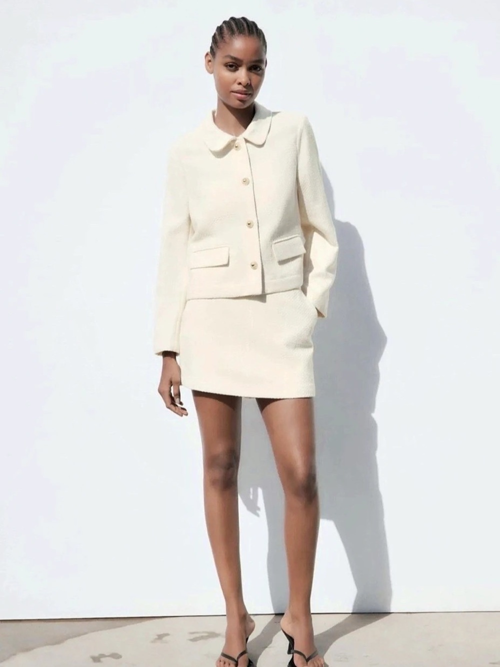 New ZARA L Ecru Plaid Tweed Blazer Jacket Gold Button Closure Pockets Women's